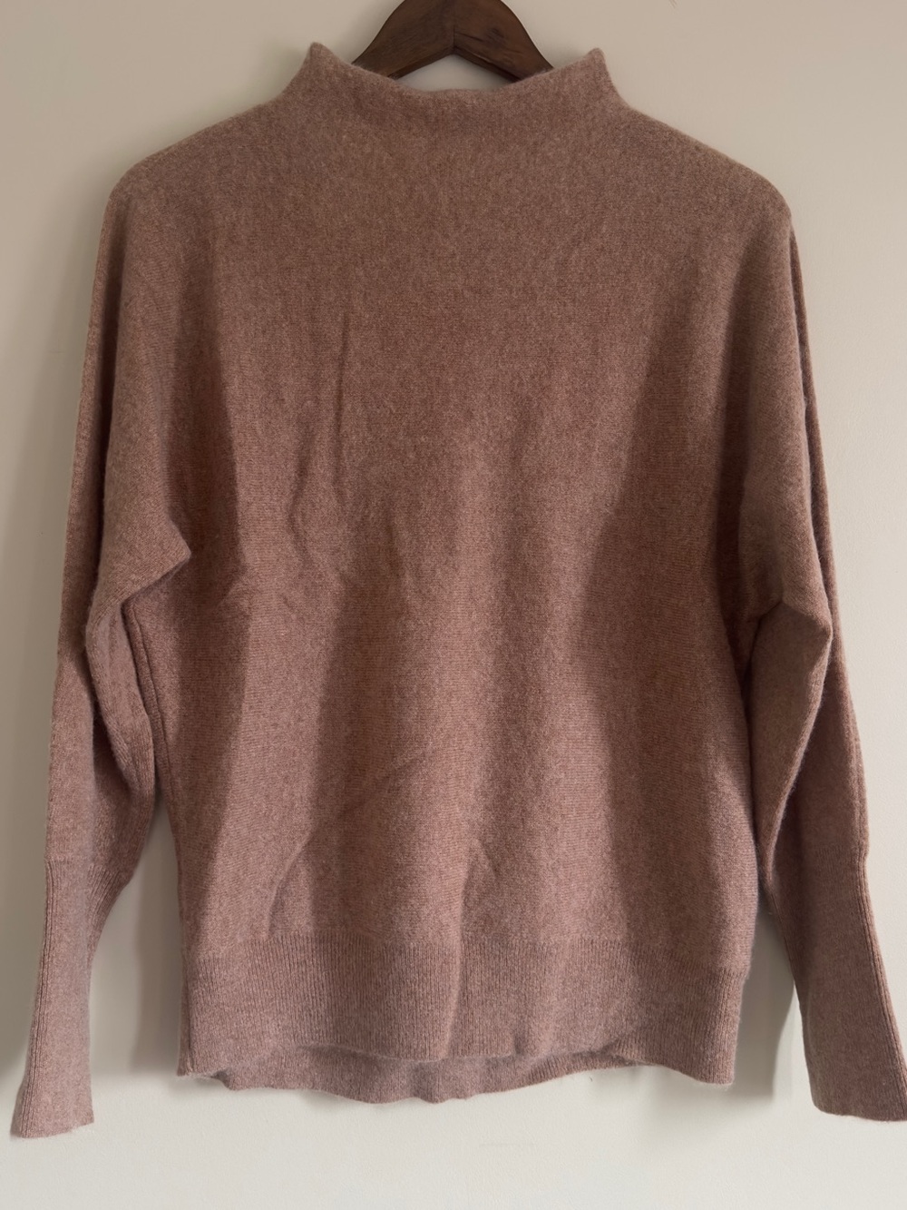 Magaschoni 100% Cashmere Knit Mockneck Sweater in Camel Brown